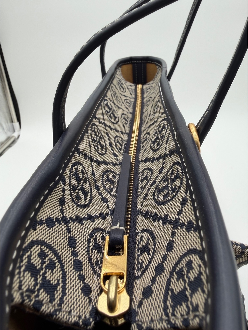 Tory Burch T MONOGRAM SMALL ZIP TOTE - Picture 6 of 14